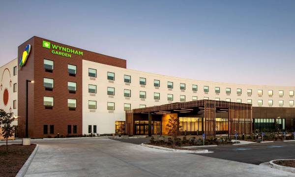 Wyndham Garden Winnipeg Airport