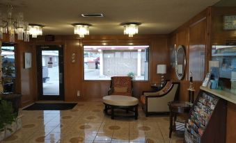 Parkway Inn