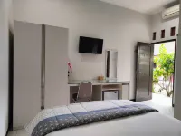 Hibiscus Pavilion and Guest House