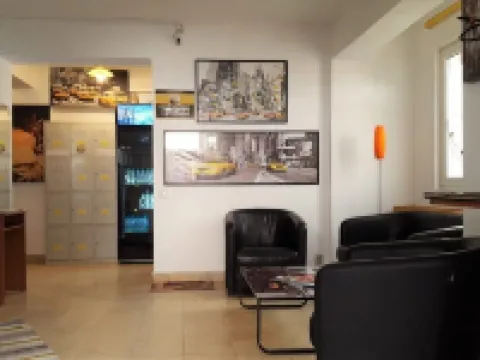 Taxi Hostel Hotels in Otopeni