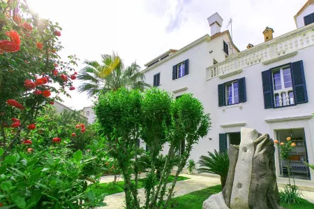 Villa Giardino Heritage Boutique Hotel Bol