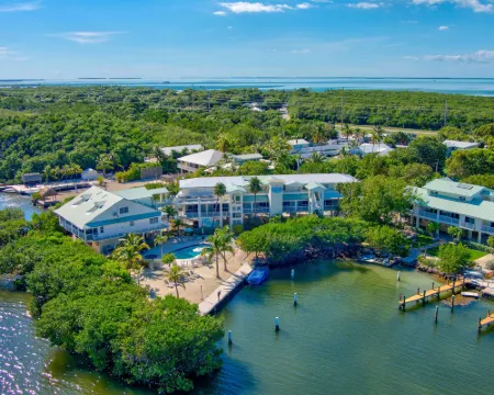 Dove Creek Resort & Marina, Trademark Collection by Wyndham Hotels in Key Largo