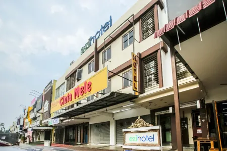 Ezi Hotel