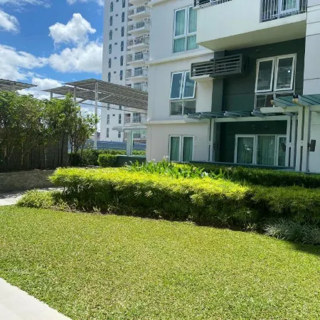 Davao Central Suites