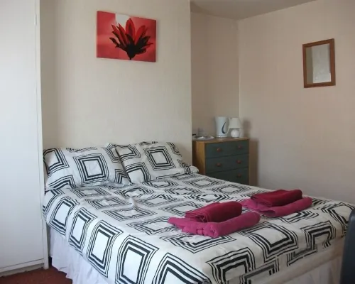 Three Tuns Hotel Hotels in Filey