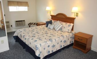 Ocean Street Inn on Hyannis Harbor