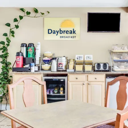 Days Inn by Wyndham Downtown Aiken