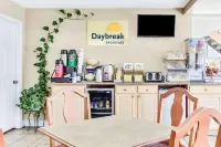 Days Inn by Wyndham Downtown Aiken - breakfast