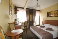 Hotel Atrium فنادق في Nowy Tomysl