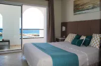 Delphin Habib Hotels near Palace of Science