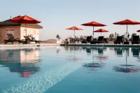 Gateway Hotel, Trademark Collection by Wyndham