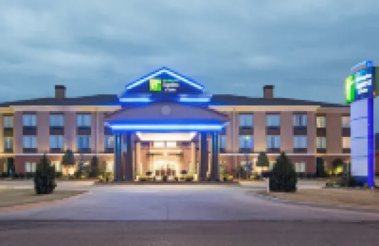 Holiday Inn Express & Suites PAULS VALLEY by IHG โรงแรมใน