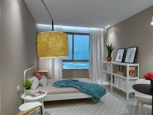 Spacious Sea View Apartment