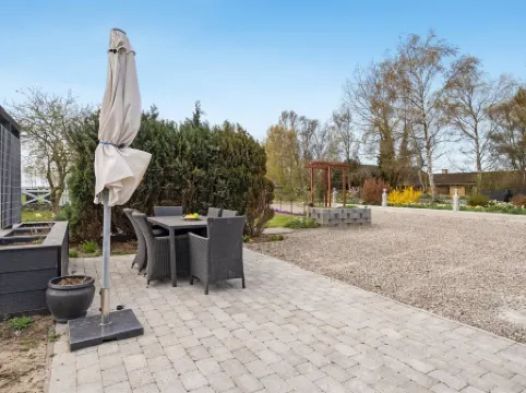 "Delina" - 200m from the Sea