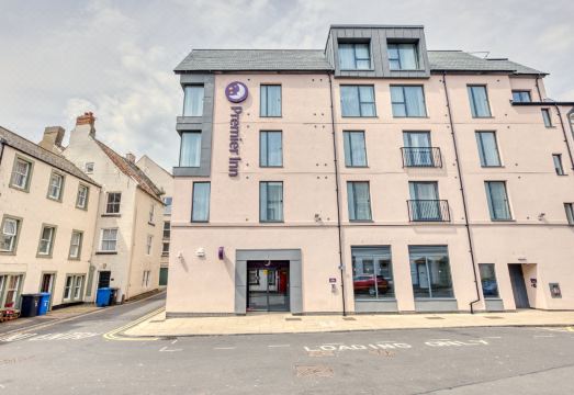 프리미어 인 베릭 어폰 트위드