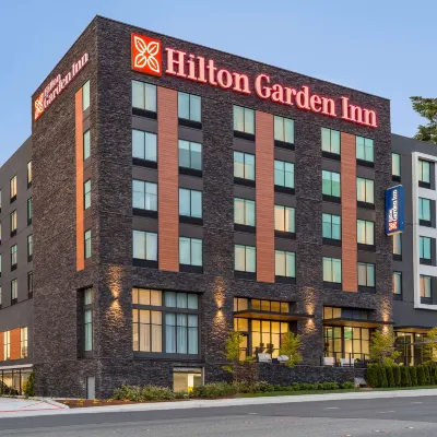 Hilton Garden Inn Seattle Airport Hotels in der Nähe von United Club