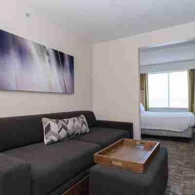 SpringHill Suites Charlotte Concord Mills/Speedway Rooms