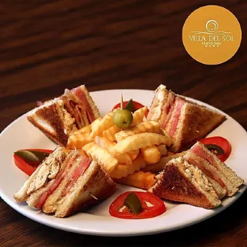 Hotel & Suites Villa del Sol