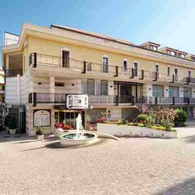 Hotel Parco Delle Rose Hotel Exterior