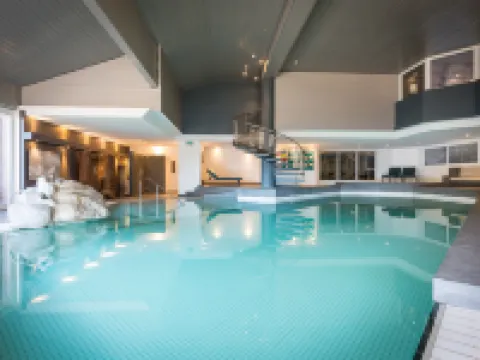 HUUS Gstaad Hotels in Gstaad