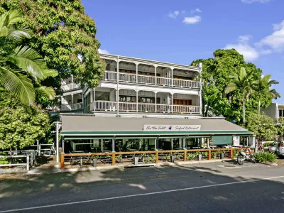 Mantra on the Inlet Port Douglas Hotels in Port Douglas