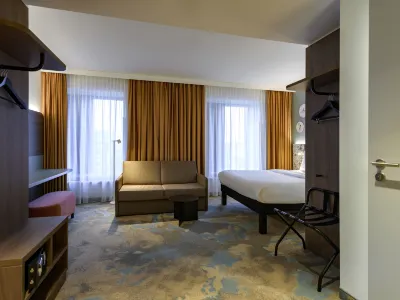 Ibis Styles Kiel Hotels in der Nähe von Tiergehege Uhlenkrog