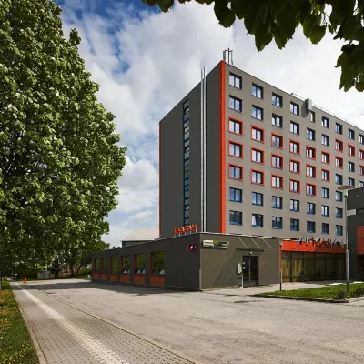 Hotel Vista Hotels near Technical museum