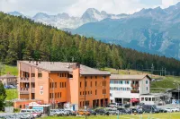 Pontresina Youth Hostel Các khách sạn ở 