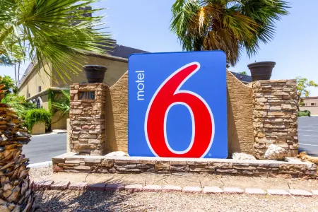 Motel 6 Glendale, AZ