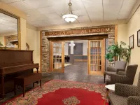 The Plaza Hotel Downtown, Trademark Collection by Wyndham Hotels in Kamloops