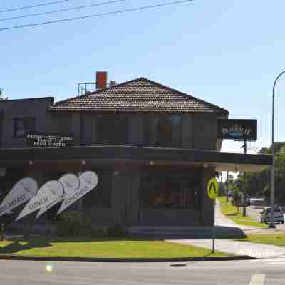 Best Western Blackbutt Inn Hotel Exterior