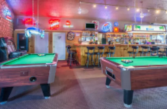 데이즈 인 바이 윈덤 쇼 로우