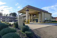 Americas Best Value Inn Byram/Jackson South Hotel di Byram