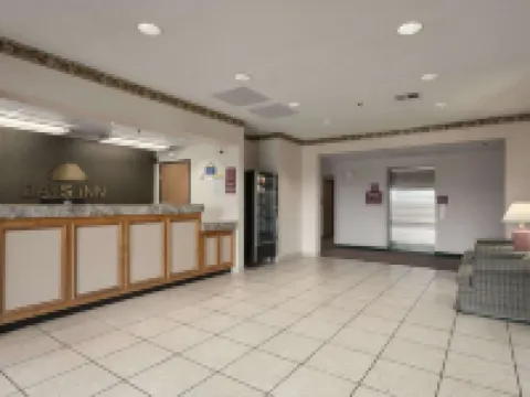 Days Inn by Wyndham Jefferson City Hotels in Cole County