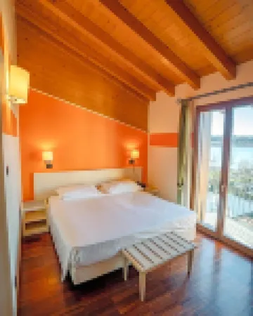 Hotel Ristorante Vecchia Riva