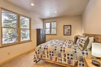 Ski-in/Out Breckenridge Gem w/ Hot Tub! - سبا