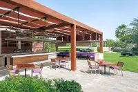 VOGO Abu Dhabi Golf Resort & Spa formerly Westin Abu Dhabi Golf Resort & Spa - bar
