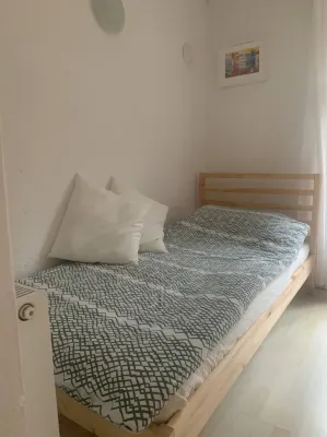 Quiet Single Bedroom in the Centre of Zagreb with Garden
