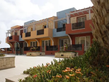 Aparthotel Por do Sol