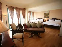 Giethoorn Hotels in Hualien
