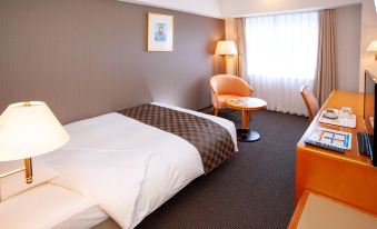 Jr Hotel Clement Uwajima