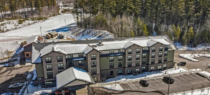 Fairfield Inn & Suites North Conway Hotels in Conway