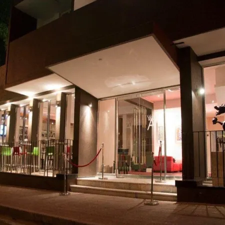 Ascot Boutique Hotel Отели рядом с достопримечательностью «Торговый центр Killarney»