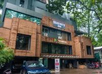 ทรีโบ เซเรนิตี้ อินน์, โกเรกอน พาร์ค โรงแรมใกล้สวน Bund Garden ปูเน่