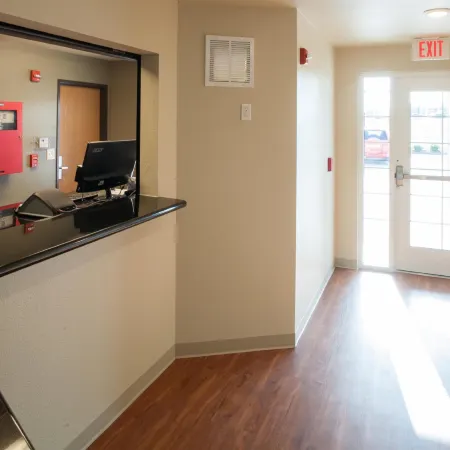 WoodSpring Suites Kansas City Liberty