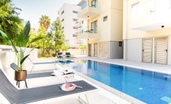 Modern Vacation Home for up to Eight in Downtown Limassol All Yours