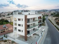 Sanders Elgio - Charming Studio with Balcony  호텔