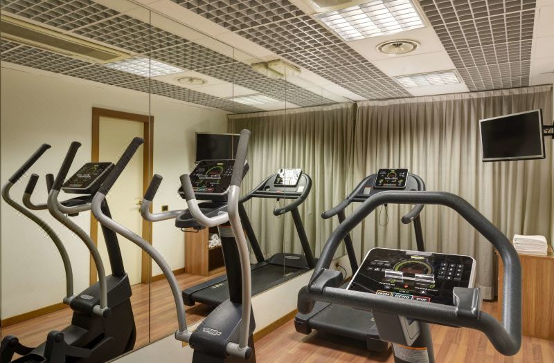 UNA Hotels Scandinavia Milano photo 5