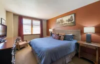 Zephyr Mountain Lodge Select-Rated 2510 Hotels in Saint Mary's