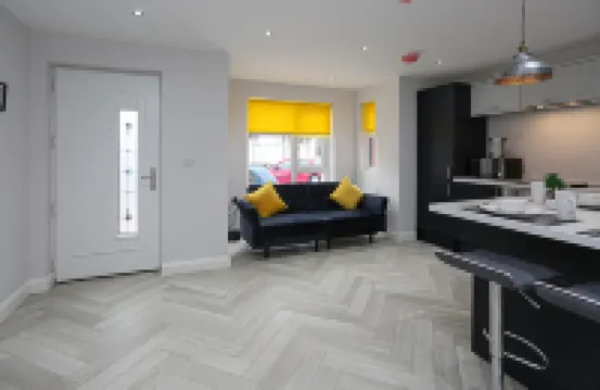 No1 Luxury Service Apartments